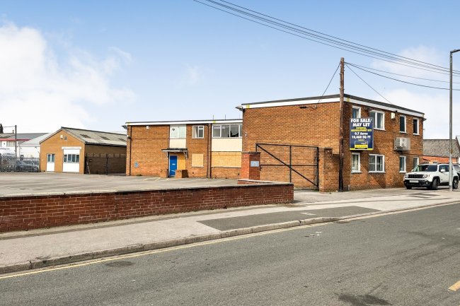 20 - 30 Lawefield Lane, Wakefield, West Yorkshire WF2 8SP 8