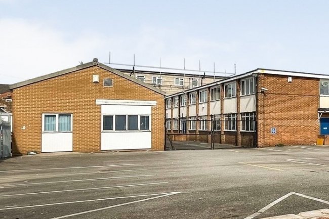 20 - 30 Lawefield Lane, Wakefield, West Yorkshire WF2 8SP 8