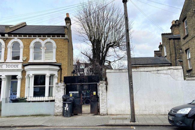 156 and land adjacent to 150 Acre Lane, Brixton SW2 5UT
 3