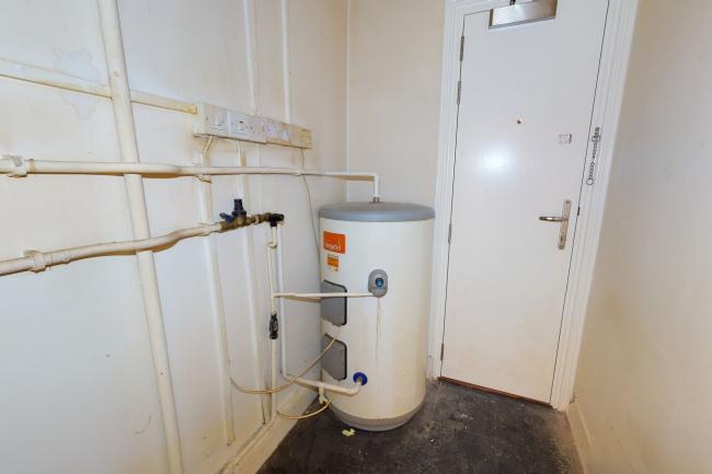 250A Gloucester Terrace, Bayswater, London, W2 6HU
 5