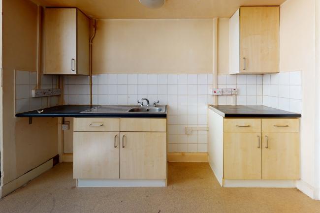 250A Gloucester Terrace, Bayswater, London, W2 6HU
 5