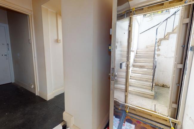 250A Gloucester Terrace, Bayswater, London, W2 6HU
 5