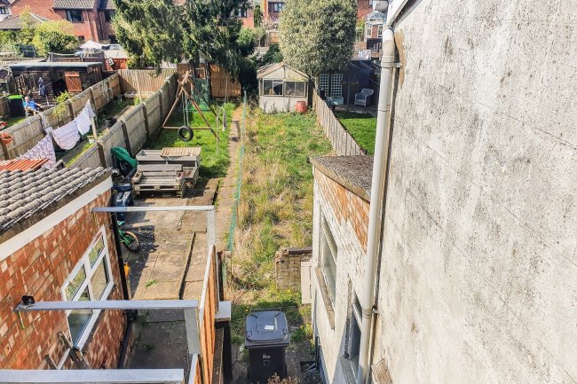 115 Rushden Road, Wymington, Rushden, Northamptonshire, NN10 9LQ 1