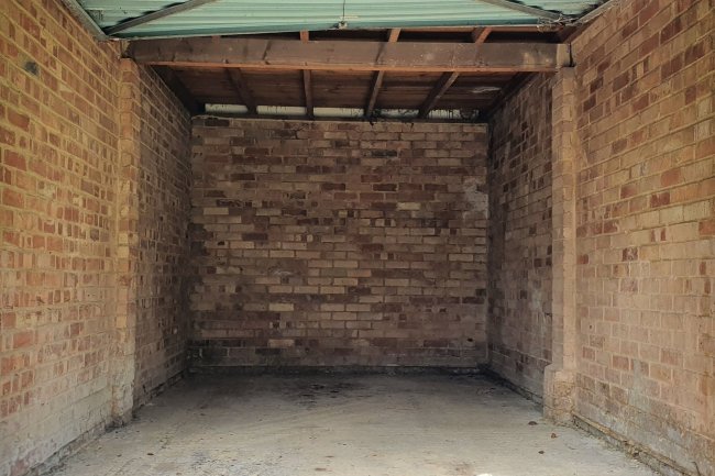 Garage 58,  Wallace Close, South Lake Estate, Woodley, Reading, Berkshire RG5 3HW 8