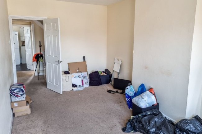 20 Norcot Road, Tilehurst, Reading, RG30 6BU
 8