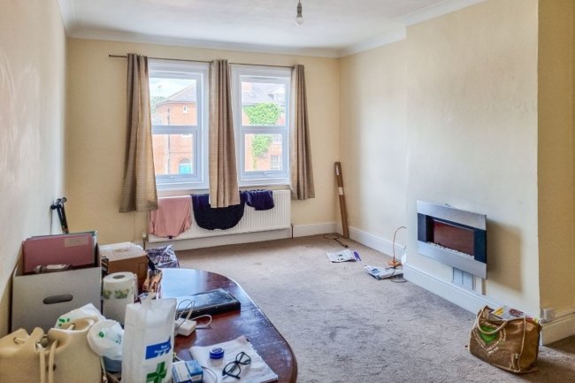 20 Norcot Road, Tilehurst, Reading, RG30 6BU
 8