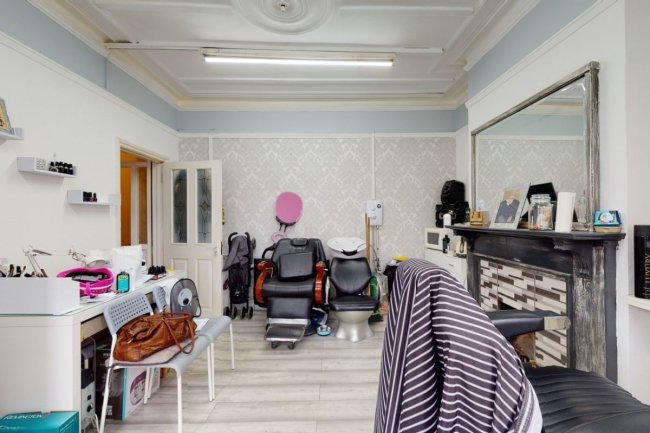 594 Green Lane, Palmers Green, London, N13 5RY 9
