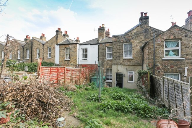 37 Cressingham Road, Lewisham, London SE13 5AQ
 10