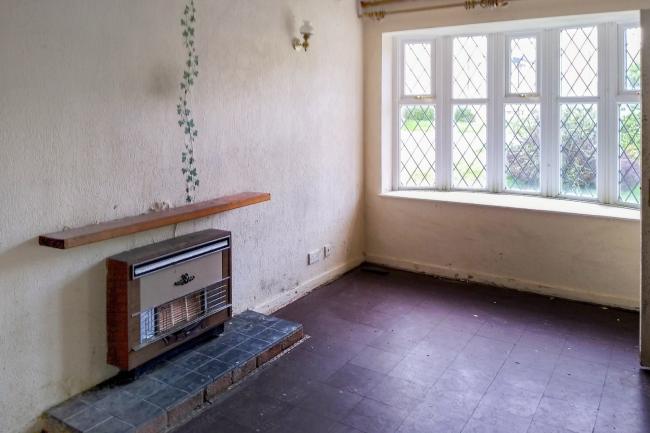 33 Chelmer Close, Bedford, Bedfordshire, MK41 7YD 8