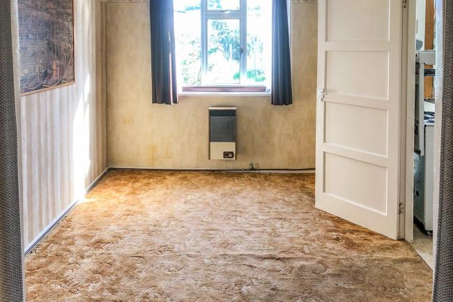 17 Alamein Road, Swanscombe, Kent DA10 0DZ 10