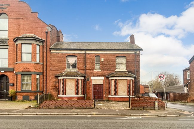 1390 Ashton Old Road, Openshaw, Manchester M11 1JX 6