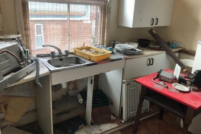 1390 Ashton Old Road, Openshaw, Manchester M11 1JX 6