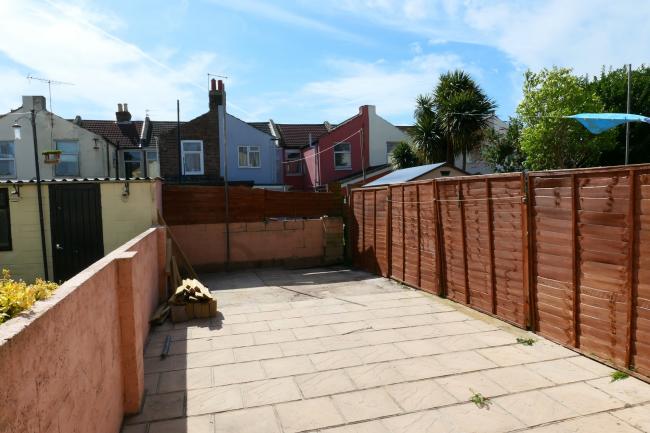 74 Binsteed Road, Fratton, Portsmouth, Hamphshire, PO2 7PL 9