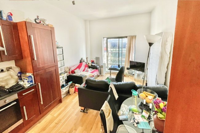 Apartment 505,  6 Oldham Road, Manchester, M4 5DB 8