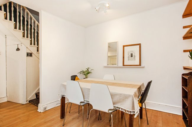 58 Belgrade Road, Stoke Newington, London, N16 8DJ 5