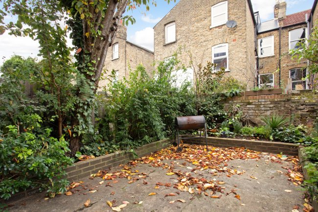 58 Belgrade Road, Stoke Newington, London, N16 8DJ 5