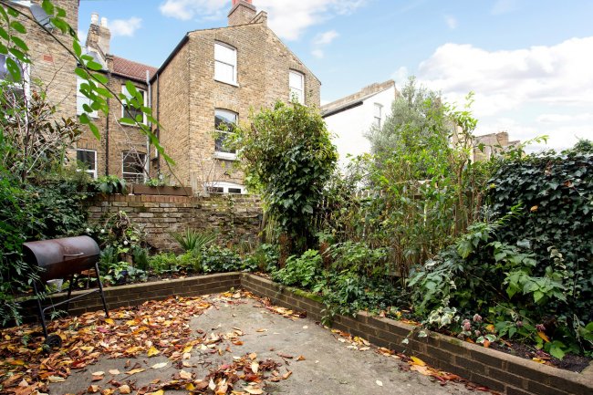 58 Belgrade Road, Stoke Newington, London, N16 8DJ 5