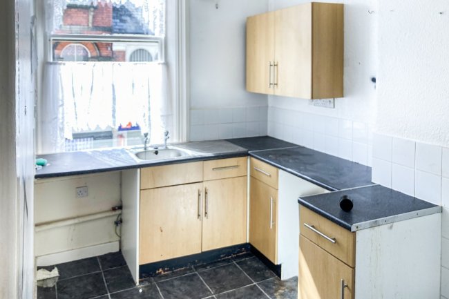 Flats 1-10, The Queens Hotel, Oswald Road, Oswestry, Shropshire SY11 1RB 
 4