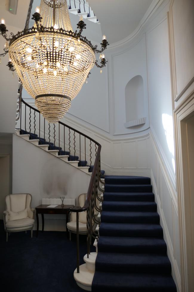 Flat 5, 18 Stanhope Terrace, Bayswater, London W2 2TU
 4