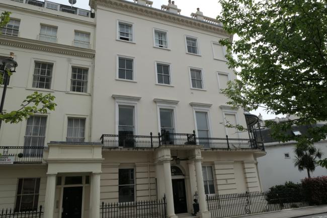 Flat 5, 18 Stanhope Terrace, Bayswater, London W2 2TU
 4