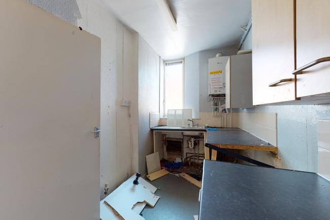 256C Gloucester Terrace, Bayswater, London W2 6HU
 5