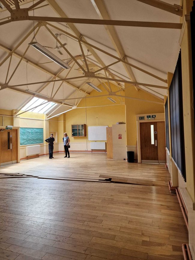 15 Abbey Street, Market Harborough, Leicestershire LE16 9AA
 1