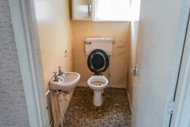 10 Maple Grove, Bishop's Stortford, Hertfordshire, CM23 2PS 10