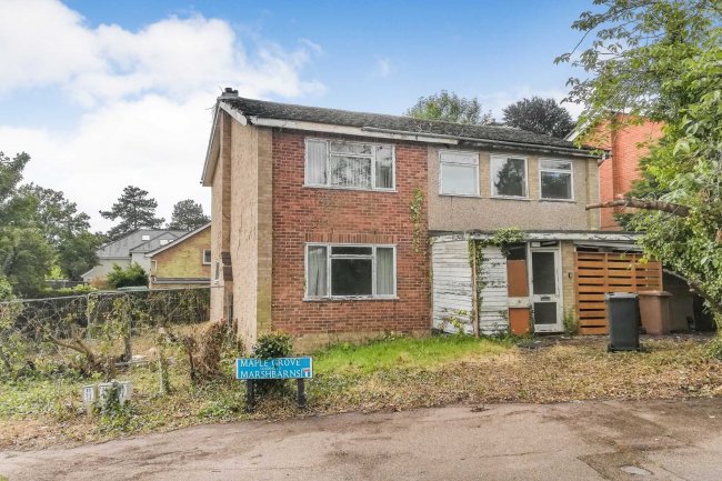 10 Maple Grove, Bishop's Stortford, Hertfordshire, CM23 2PS 10