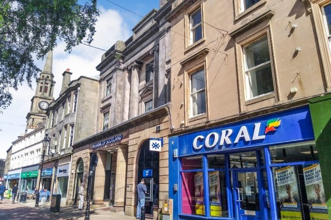 Bank of Scotland, 138-140 High St, Falkirk FK1 1NR 6