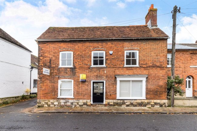 34 Hyde Street, Winchester, Hampshire, SO23 7DX
 5