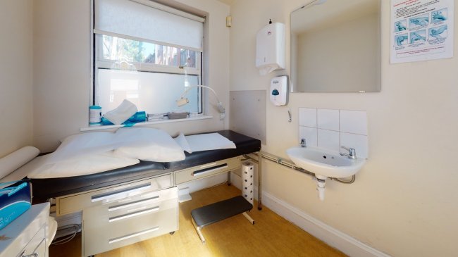 The Muswell Hill Practice, 1 Dukes Avenue, Muswell Hill, London,N10 2PS 9