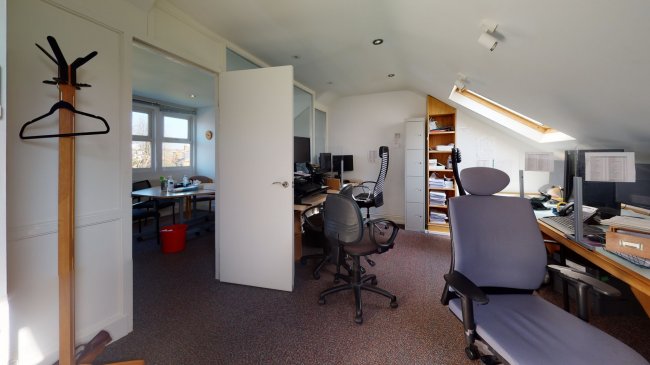 The Muswell Hill Practice, 1 Dukes Avenue, Muswell Hill, London,N10 2PS 9