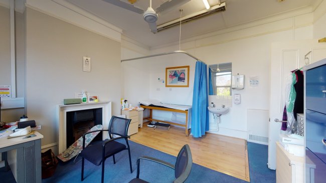 The Muswell Hill Practice, 1 Dukes Avenue, Muswell Hill, London,N10 2PS 9