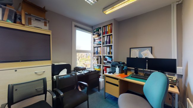 The Muswell Hill Practice, 1 Dukes Avenue, Muswell Hill, London,N10 2PS 9