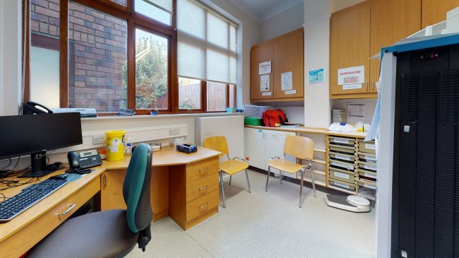 The Muswell Hill Practice, 1 Dukes Avenue, Muswell Hill, London,N10 2PS 9