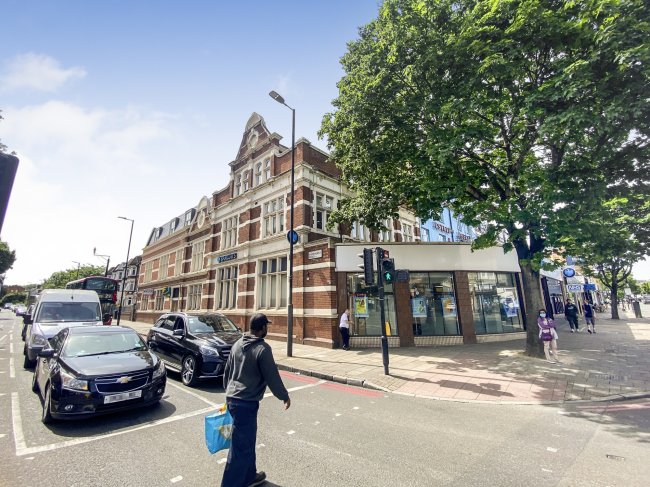 403 Holloway Road, Holloway, London N7 6HL 9