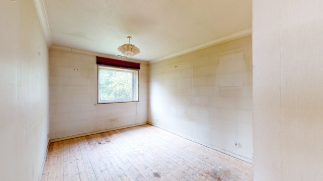 3 Braybrooke Gardens, Crystal Palace, London, SE19 2UN
 6