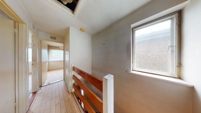 3 Braybrooke Gardens, Crystal Palace, London, SE19 2UN
 6