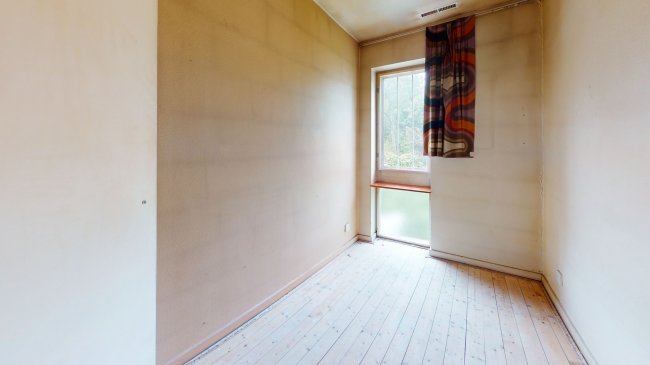 3 Braybrooke Gardens, Crystal Palace, London, SE19 2UN
 6