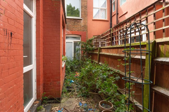 21 Cricklade Avenue, Streatham Hill, London, SW2 3HD 7