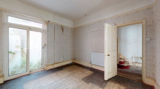 21 Cricklade Avenue, Streatham Hill, London, SW2 3HD 7