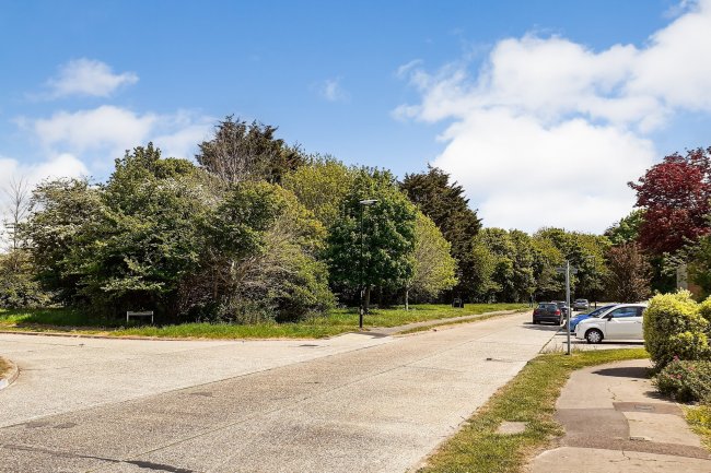 Land to the north of Downs Way, East Preston, Littlehampton, West Sussex, BN16 1AB 8