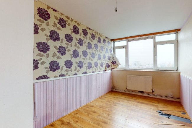 41 Norwich House, Cordelia Street, Poplar, London E14 6AT 4