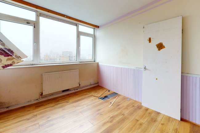 41 Norwich House, Cordelia Street, Poplar, London E14 6AT 4