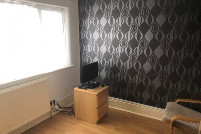 150 Rochdale Road, Abbey Wood, London, SE2 0UR 2