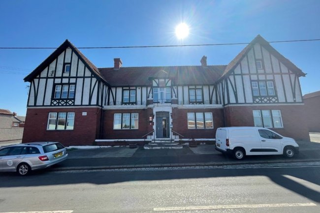 Chimneys Hotel, East Street, Blackhall Colliery, Hartlepool, County Durham TS27 4HA 5