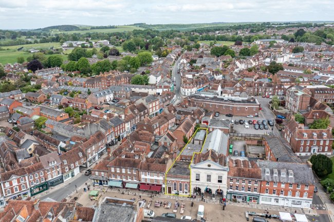 17 Market Place, Blandford Forum, Dorset DT11 7AG 5