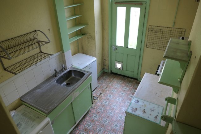 53 St Marys Road, Reigate, Surrey RH2 7JH  1