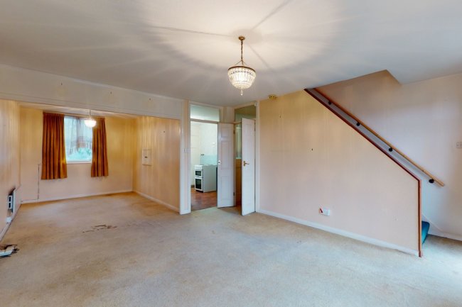 5 Gainsborough Terrace, Manor Road, Cheam Village, Sutton, Surrey SM2 7AE 2