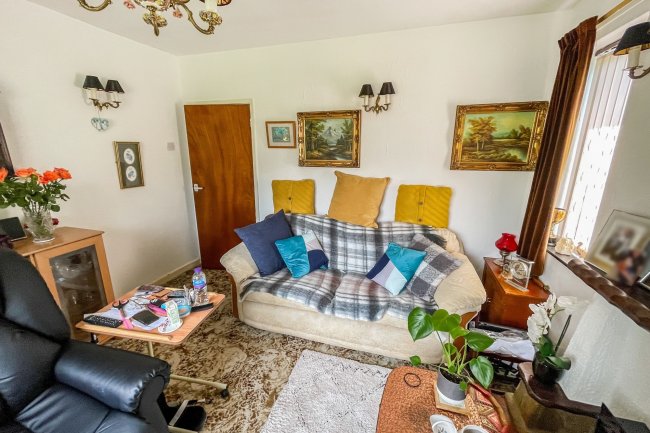 Spring Bank Bungalow, High Pavement, Sutton-in-Ashfield, Nottinghamshire NG17 1BS 2